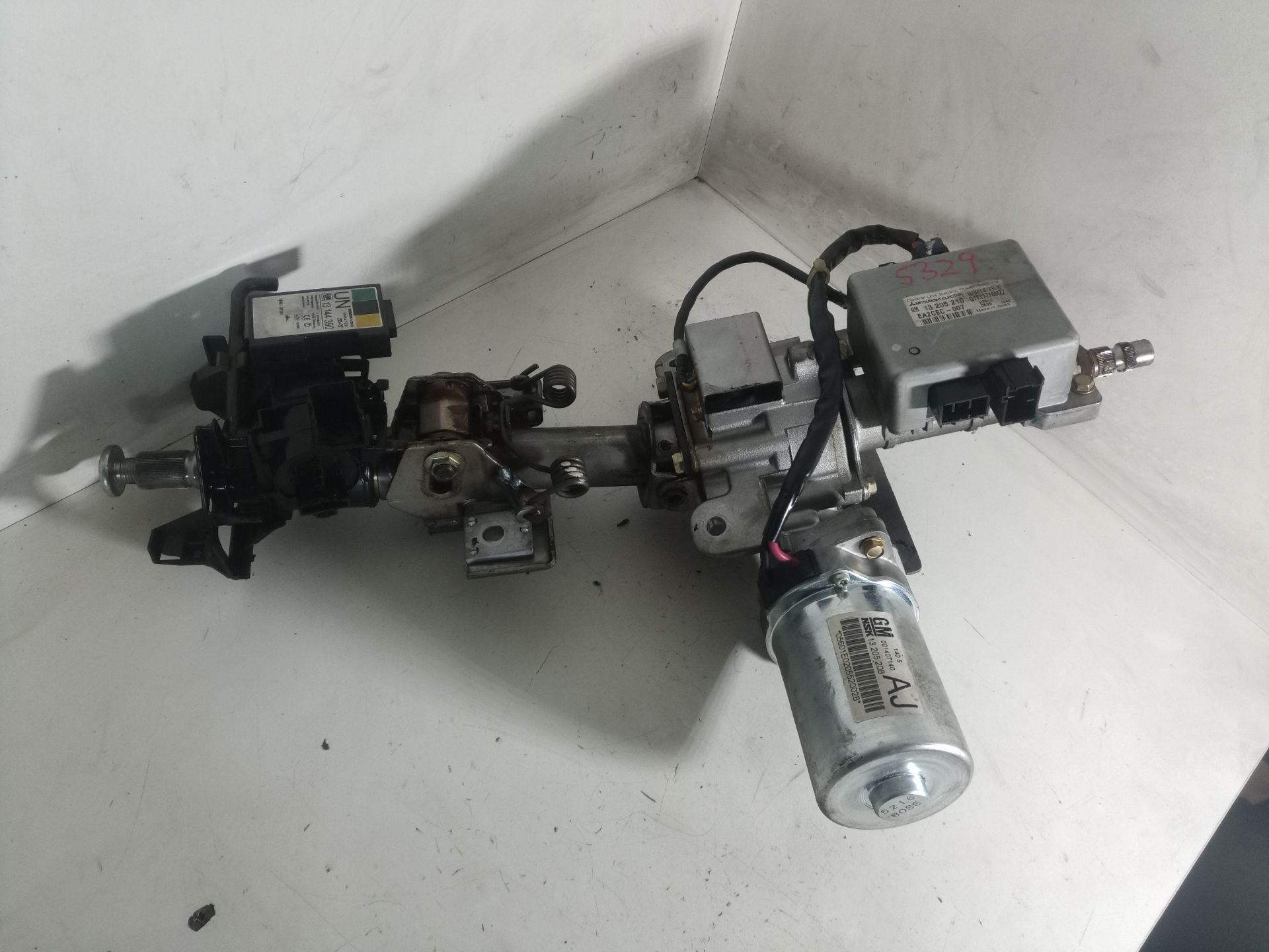 13205208 COLUMNA DIRECCION OPEL TIGRA TWIN TOP 2005 33006 devimagesvext/08283e45-1ba6-4c70-9a92-5b0ff35685bb/migcrv/imagenes/000/000/688/000000688293.jpeg