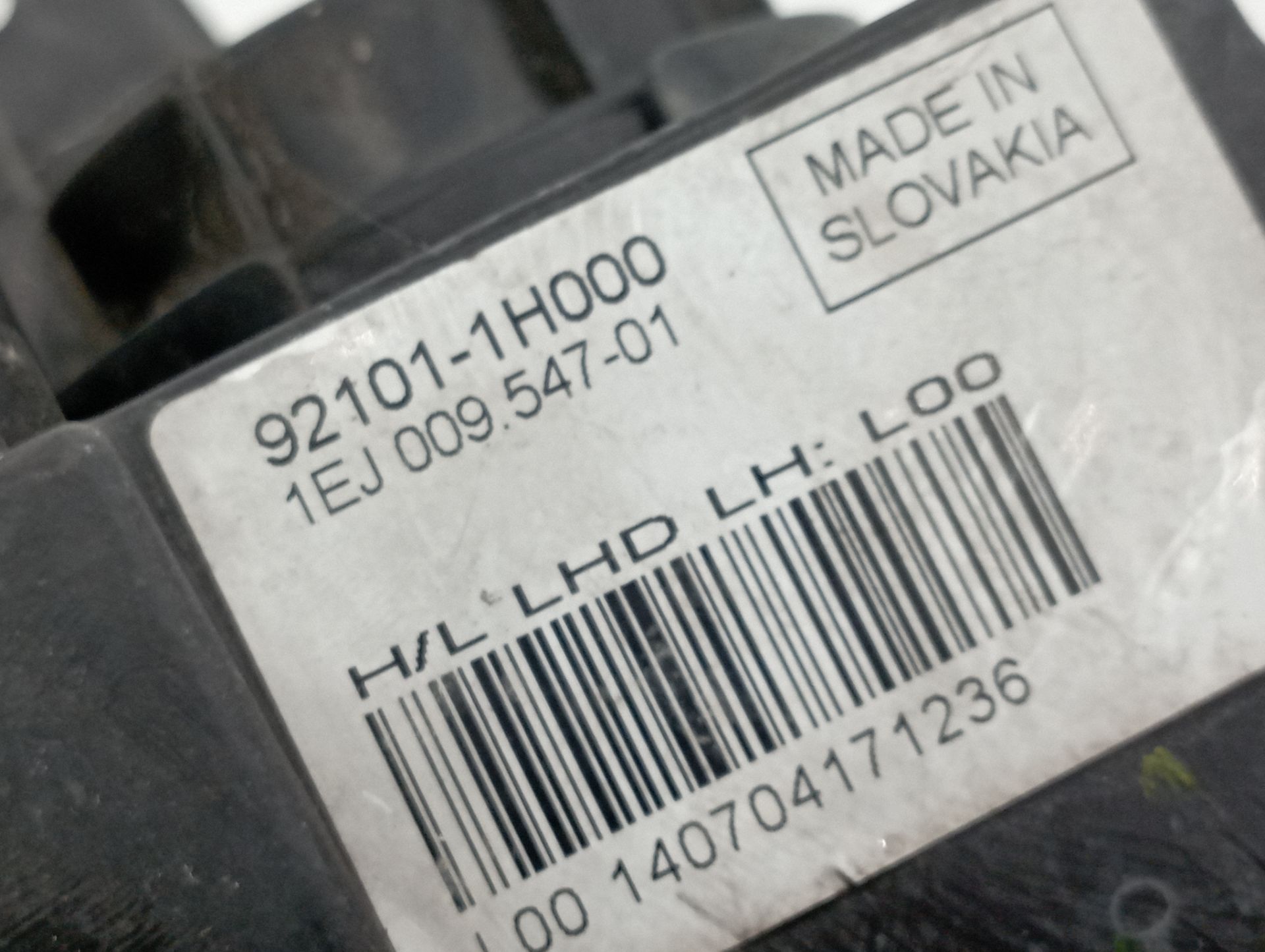 921011H000 FARO IZQUIERDO KIA CEED 2007 33463 devimagesvext/08283e45-1ba6-4c70-9a92-5b0ff35685bb/migcrv/imagenes/000/000/691/000000691113.jpeg