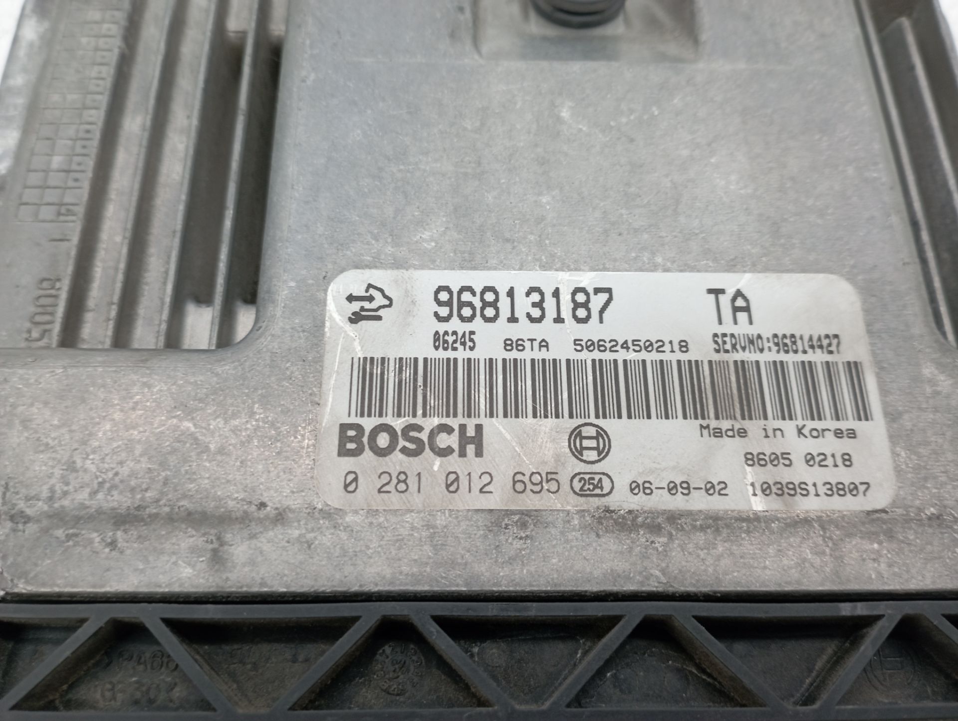 0281012695 CENTRALITA MOTOR UCE CHEVROLET CAPTIVA 2007 32627 devimagesvext/08283e45-1ba6-4c70-9a92-5b0ff35685bb/migcrv/imagenes/000/000/693/000000693943.jpeg