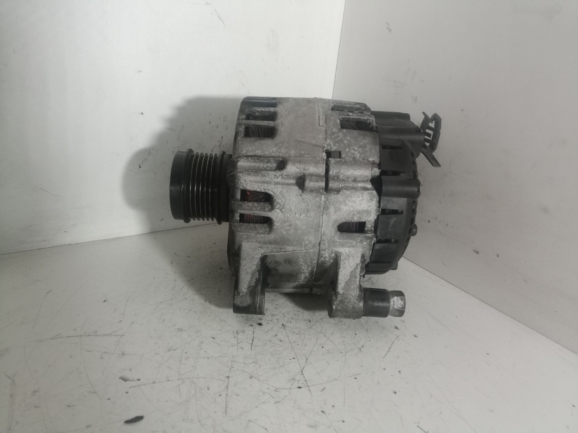 9810527180 ALTERNADOR PEUGEOT 3008 2014 33613 devimagesvext/08283e45-1ba6-4c70-9a92-5b0ff35685bb/migcrv/imagenes/000/000/697/000000697457.jpeg