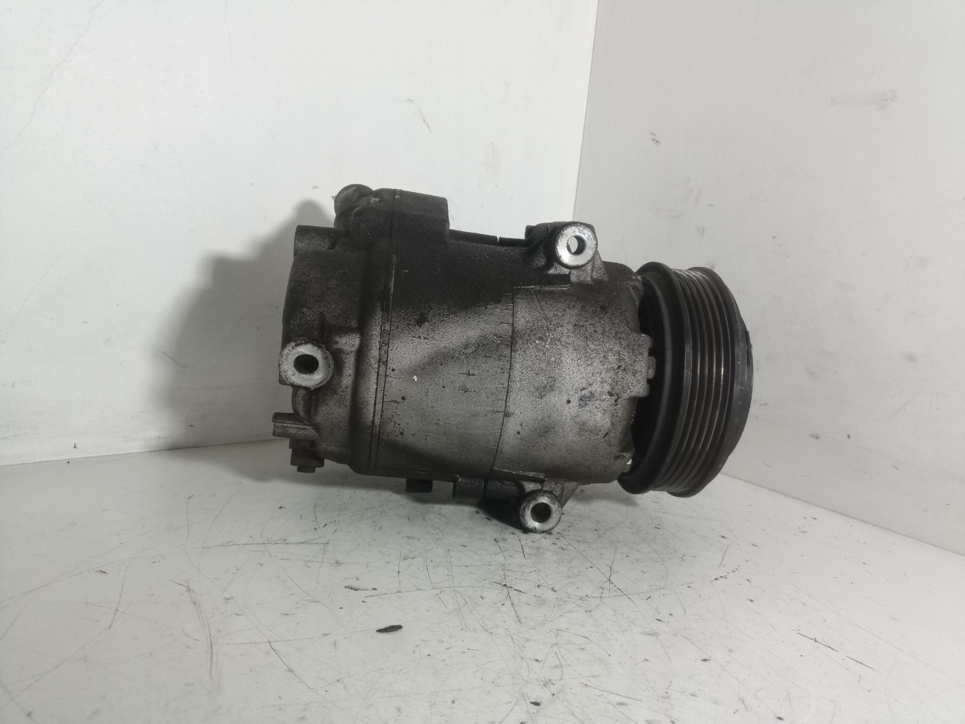 13412250 COMPRESOR AIRE ACONDICIONADO OPEL ASTRA J BERLINA 5P 2014 32774 devimagesvext/08283e45-1ba6-4c70-9a92-5b0ff35685bb/migcrv/imagenes/000/000/698/000000698551.jpeg