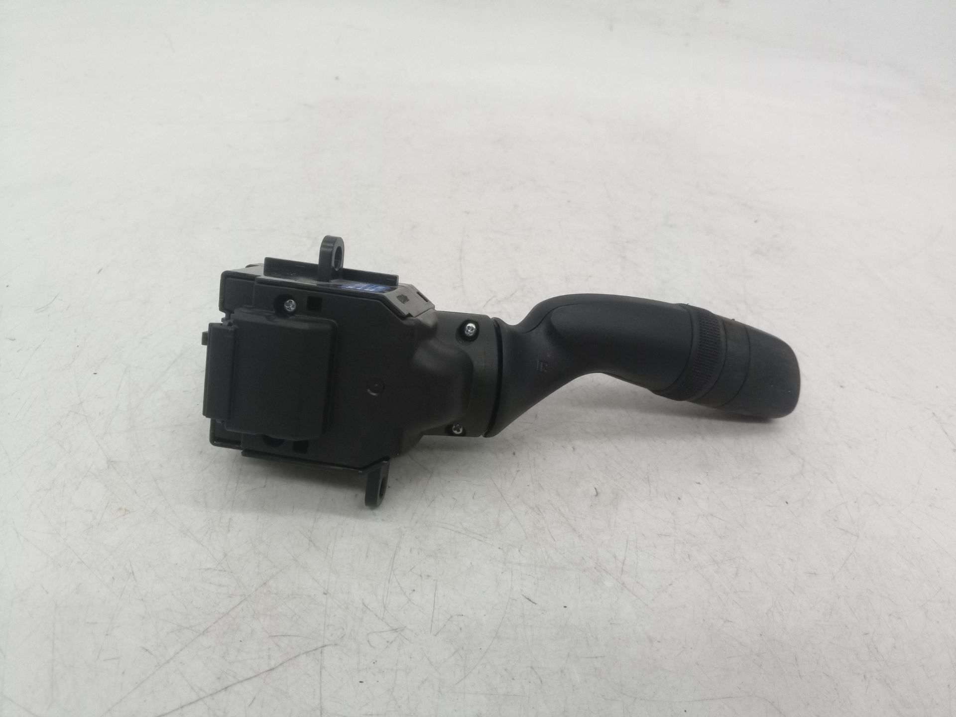 17J910 MANDO INTERMITENTES TOYOTA COROLLA TOURING SPORTS 2023 33796 devimagesvext/08283e45-1ba6-4c70-9a92-5b0ff35685bb/migcrv/imagenes/000/000/699/000000699697.jpeg
