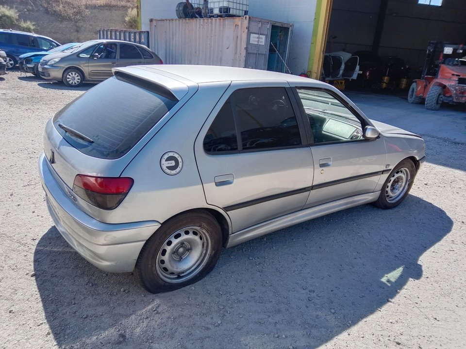 R8445B251B BOMBA INYECCION PEUGEOT 306 35 PT. 1999 34670 devimagesvext/08283e45-1ba6-4c70-9a92-5b0ff35685bb/migcrv/imagenes/000/000/700/000000700698.jpeg