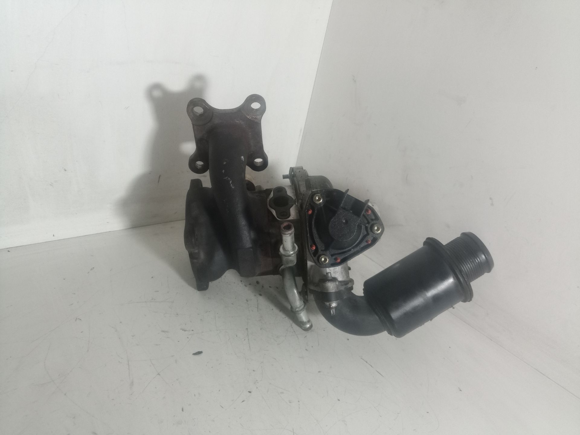 B1001010001 TURBOCOMPRESOR FORD C-MAX 2014 34594 devimagesvext/08283e45-1ba6-4c70-9a92-5b0ff35685bb/migcrv/imagenes/000/000/704/000000704595.jpeg