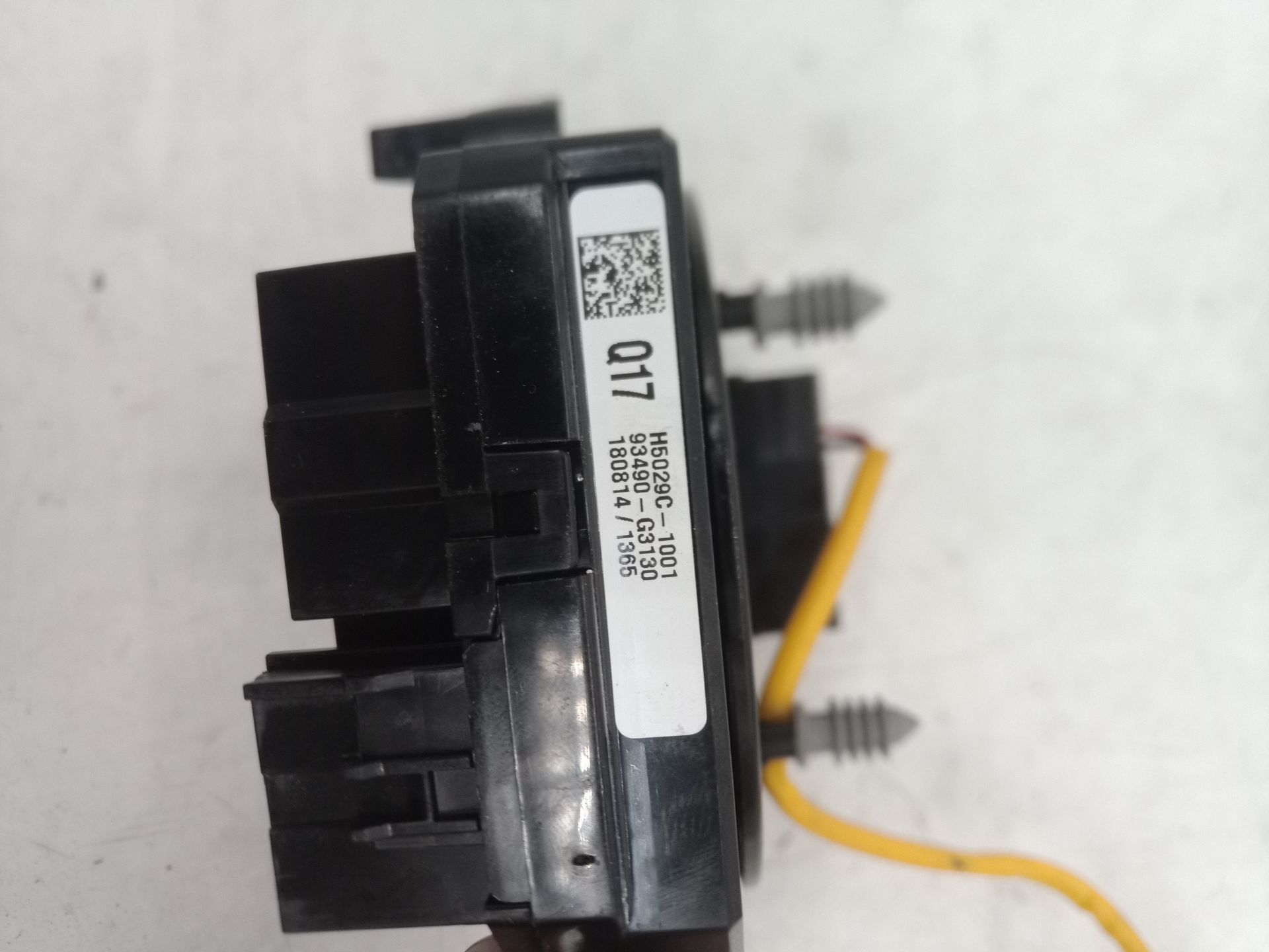 93490G3130 ANILLO AIRBAG HYUNDAI I30 2019 33839 devimagesvext/08283e45-1ba6-4c70-9a92-5b0ff35685bb/migcrv/imagenes/000/000/705/000000705103.jpeg