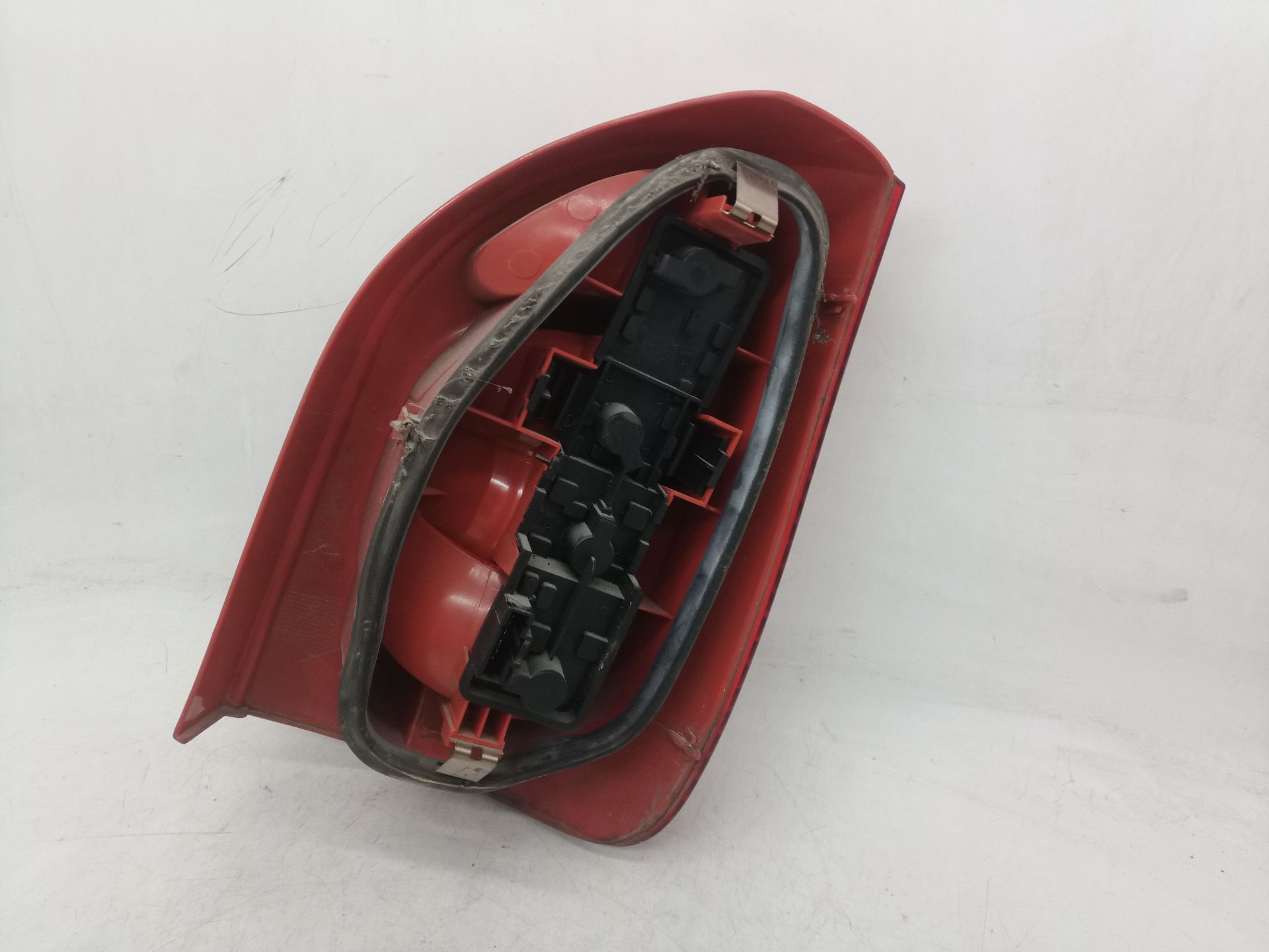 SIN DEFINIR PILOTO TRASERO IZQUIERDO CITROEN XSARA PICASSO 2010 32250 devimagesvext/08283e45-1ba6-4c70-9a92-5b0ff35685bb/migcrv/imagenes/000/000/705/000000705195.jpeg