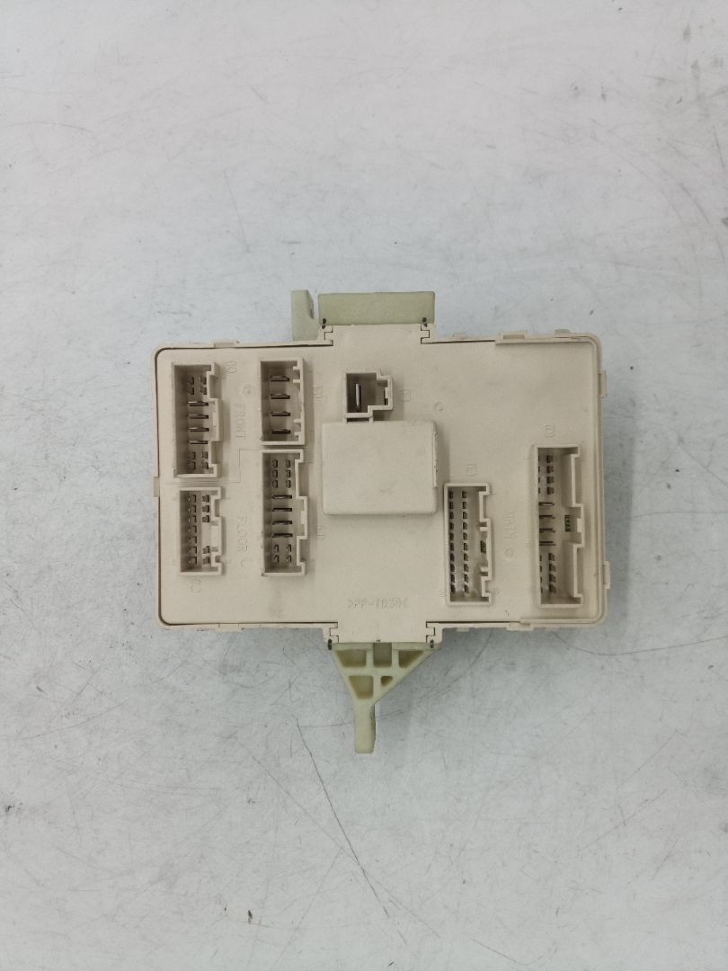 919502G000 CAJA RELES FUSIBLES KIA MAGENTIS 2009 33928 devimagesvext/08283e45-1ba6-4c70-9a92-5b0ff35685bb/migcrv/imagenes/000/000/706/000000706019.jpeg