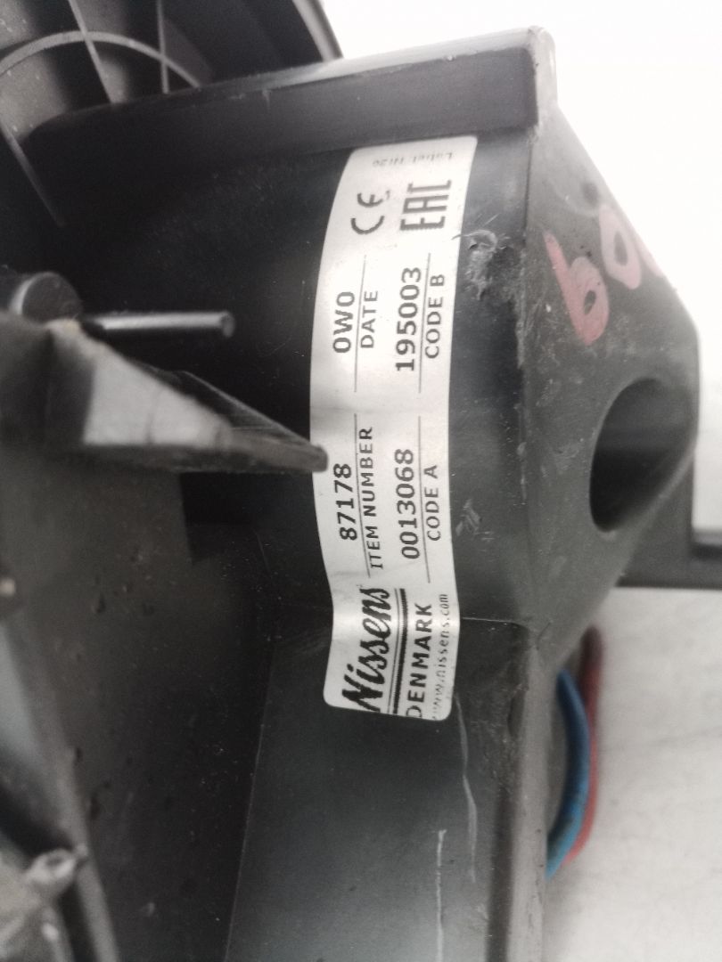 195003 MOTOR CALEFACCION PEUGEOT EXPERT COMBI 2006 32859 devimagesvext/08283e45-1ba6-4c70-9a92-5b0ff35685bb/migcrv/imagenes/000/000/707/000000707467.jpeg