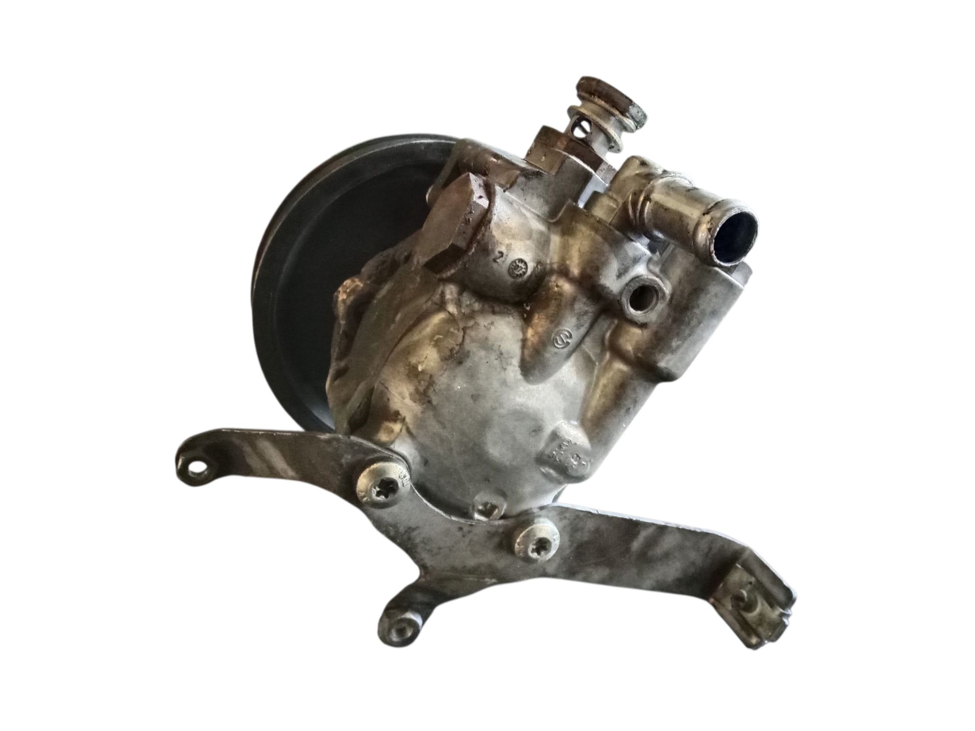 678148603 BOMBA DIRECCION BMW 5 BERLINA 2008 32832 devimagesvext/08283e45-1ba6-4c70-9a92-5b0ff35685bb/migcrv/imagenes/000/000/708/000000708407.jpeg