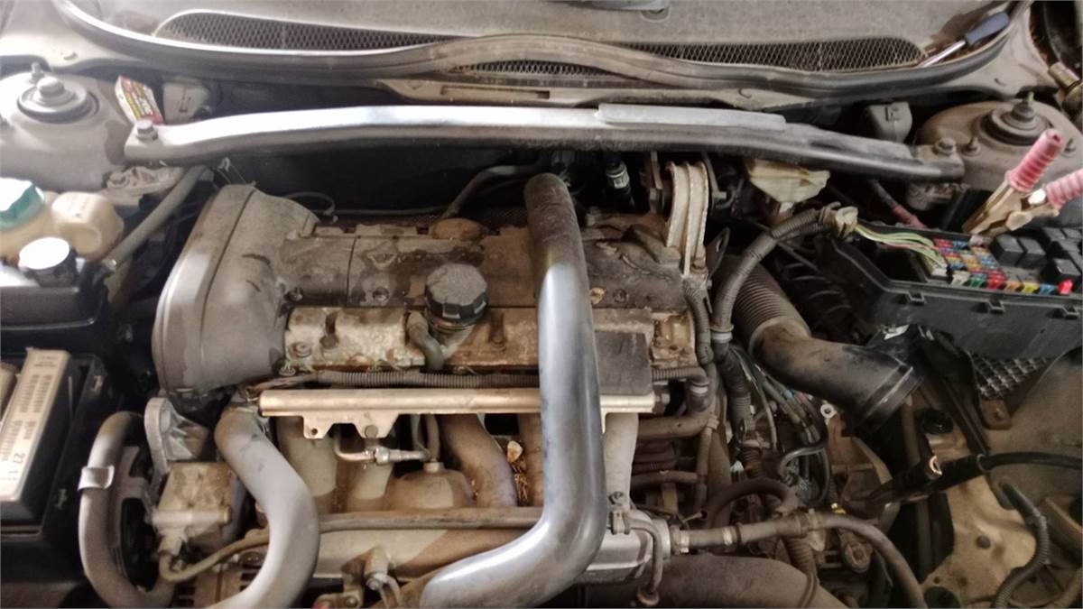 SIN DEFINIR BANDEJA TRASERA VOLVO V70 FAMILIAR 2003 33261 devimagesvext/08283e45-1ba6-4c70-9a92-5b0ff35685bb/migcrv/imagenes/000/000/709/000000709142.jpeg