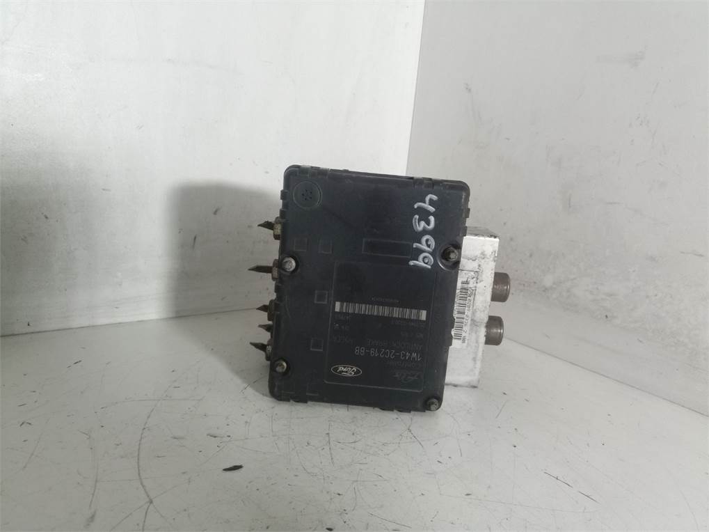 1R832C333AB ABS JAGUAR S-TYPE 2001 34922 devimagesvext/08283e45-1ba6-4c70-9a92-5b0ff35685bb/migcrv/imagenes/000/000/709/000000709513.jpeg