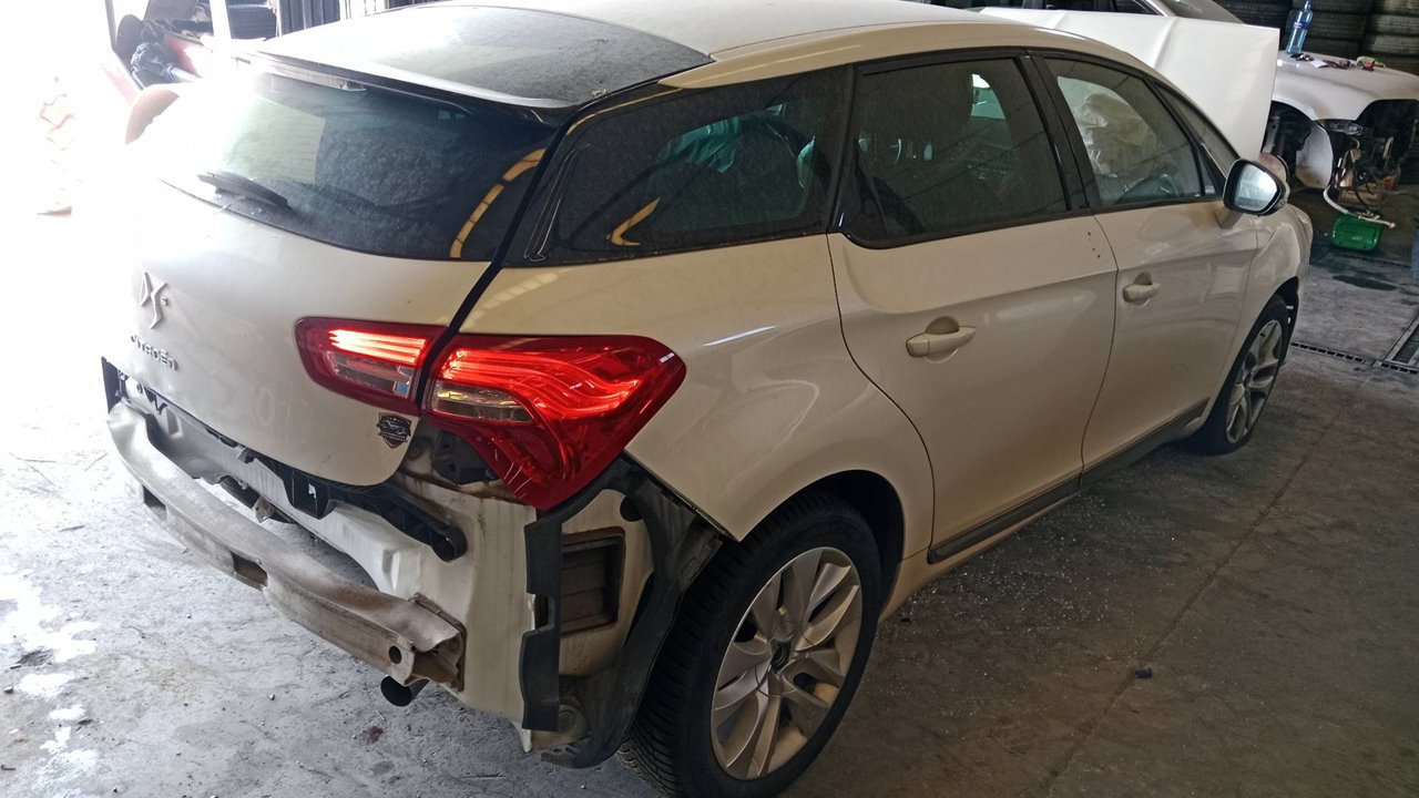 SIN DEFINIR BANDEJA TRASERA SIN DEFINIR SIN DEFINIR 2015 34331 devimagesvext/08283e45-1ba6-4c70-9a92-5b0ff35685bb/migcrv/imagenes/000/000/709/000000709832.jpeg