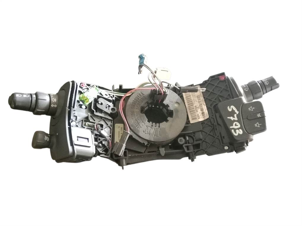 8200127728 MANDO MULTIFUNCION RENAULT SCENIC II 2008 34046 devimagesvext/08283e45-1ba6-4c70-9a92-5b0ff35685bb/migcrv/imagenes/000/000/710/000000710625.jpeg