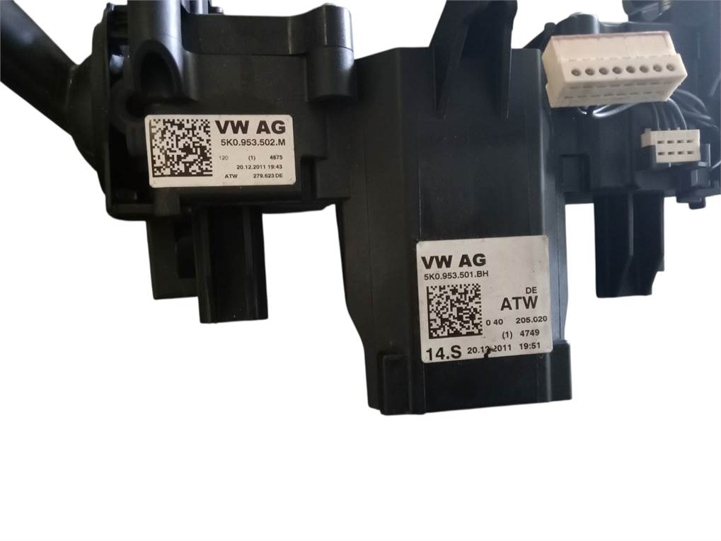 5K0953501BH MANDO MULTIFUNCION VOLKSWAGEN TOURAN 2012 34040 devimagesvext/08283e45-1ba6-4c70-9a92-5b0ff35685bb/migcrv/imagenes/000/000/710/000000710711.jpeg
