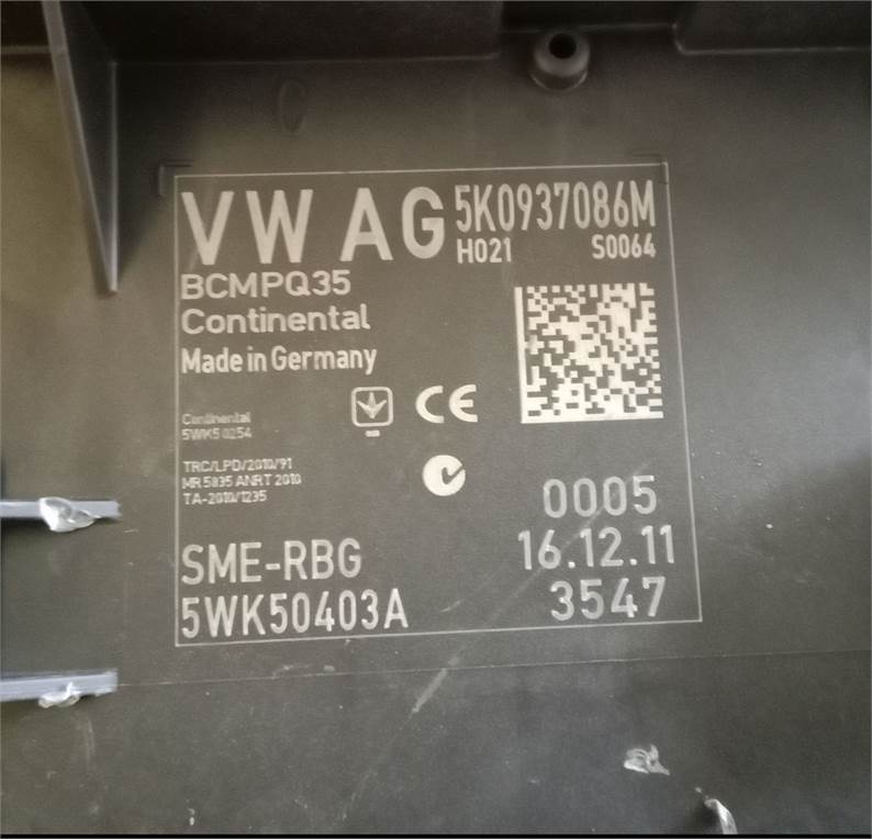 5K0937086M MODULO ELECTRONICO VOLKSWAGEN TOURAN 2012 34032 devimagesvext/08283e45-1ba6-4c70-9a92-5b0ff35685bb/migcrv/imagenes/000/000/710/000000710817.jpeg