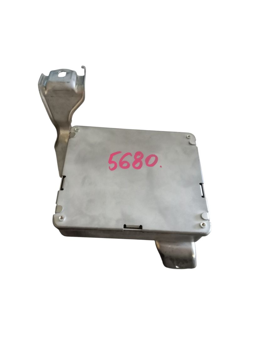 8924330220 MODULO ELECTRONICO LEXUS GS 2013 34100 devimagesvext/08283e45-1ba6-4c70-9a92-5b0ff35685bb/migcrv/imagenes/000/000/712/000000712497.jpeg
