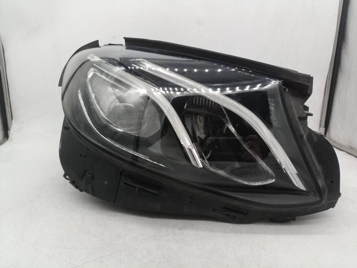 A2139067806KZ FARO DERECHO MERCEDES-BENZ E BERLINA 2019 32323 devimagesvext/08283e45-1ba6-4c70-9a92-5b0ff35685bb/migcrv/imagenes/000/000/713/000000713803.jpeg