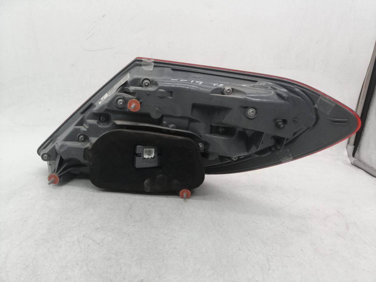 A2139067700 PILOTO TRASERO IZQUIERDO MERCEDES-BENZ E BERLINA 2019 32322 devimagesvext/08283e45-1ba6-4c70-9a92-5b0ff35685bb/migcrv/imagenes/000/000/713/000000713835.jpeg