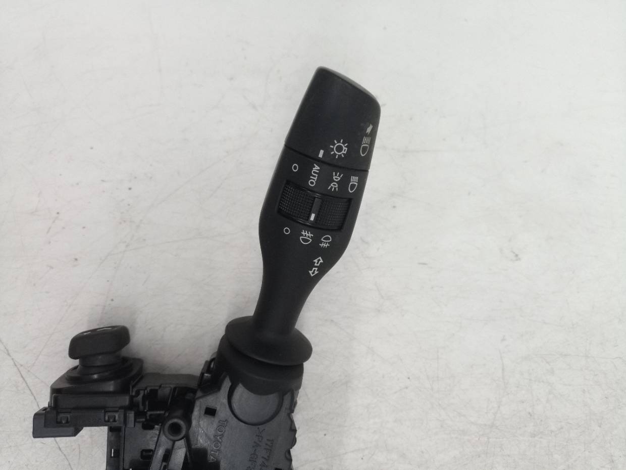 17F773 MANDO MULTIFUNCION LEXUS GS 2013 34174 devimagesvext/08283e45-1ba6-4c70-9a92-5b0ff35685bb/migcrv/imagenes/000/000/714/000000714849.jpeg