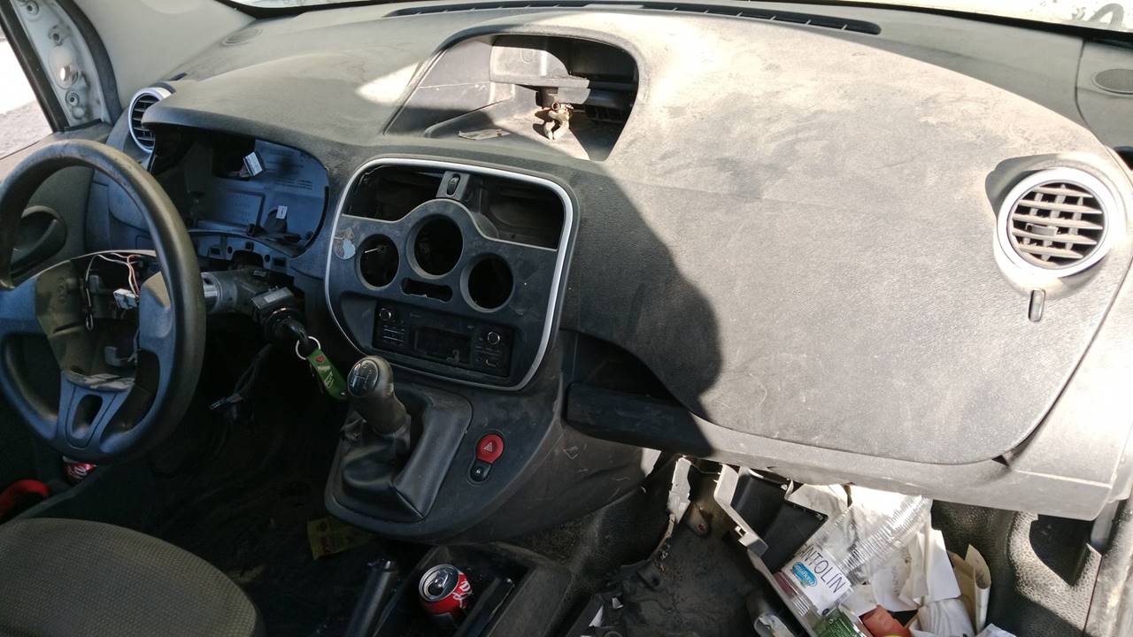 284b68764rb CAJA RELES FUSIBLES RENAULT KANGOO II 2018 36156 devimagesvext/08283e45-1ba6-4c70-9a92-5b0ff35685bb/migcrv/imagenes/000/000/714/000000714998.jpeg