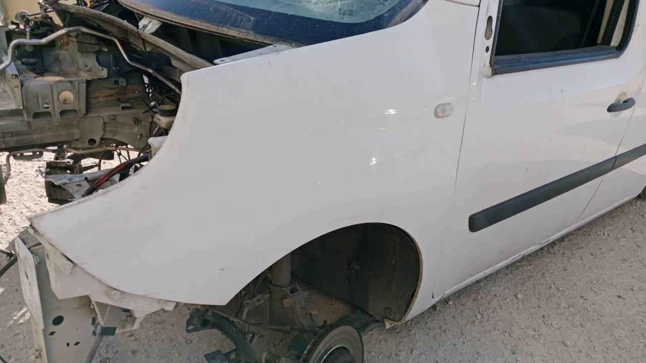 SIN DEFINIR ALETA DELANTERA IZQUIERDA RENAULT KANGOO II 2018 35097 devimagesvext/08283e45-1ba6-4c70-9a92-5b0ff35685bb/migcrv/imagenes/000/000/715/000000715002.jpeg
