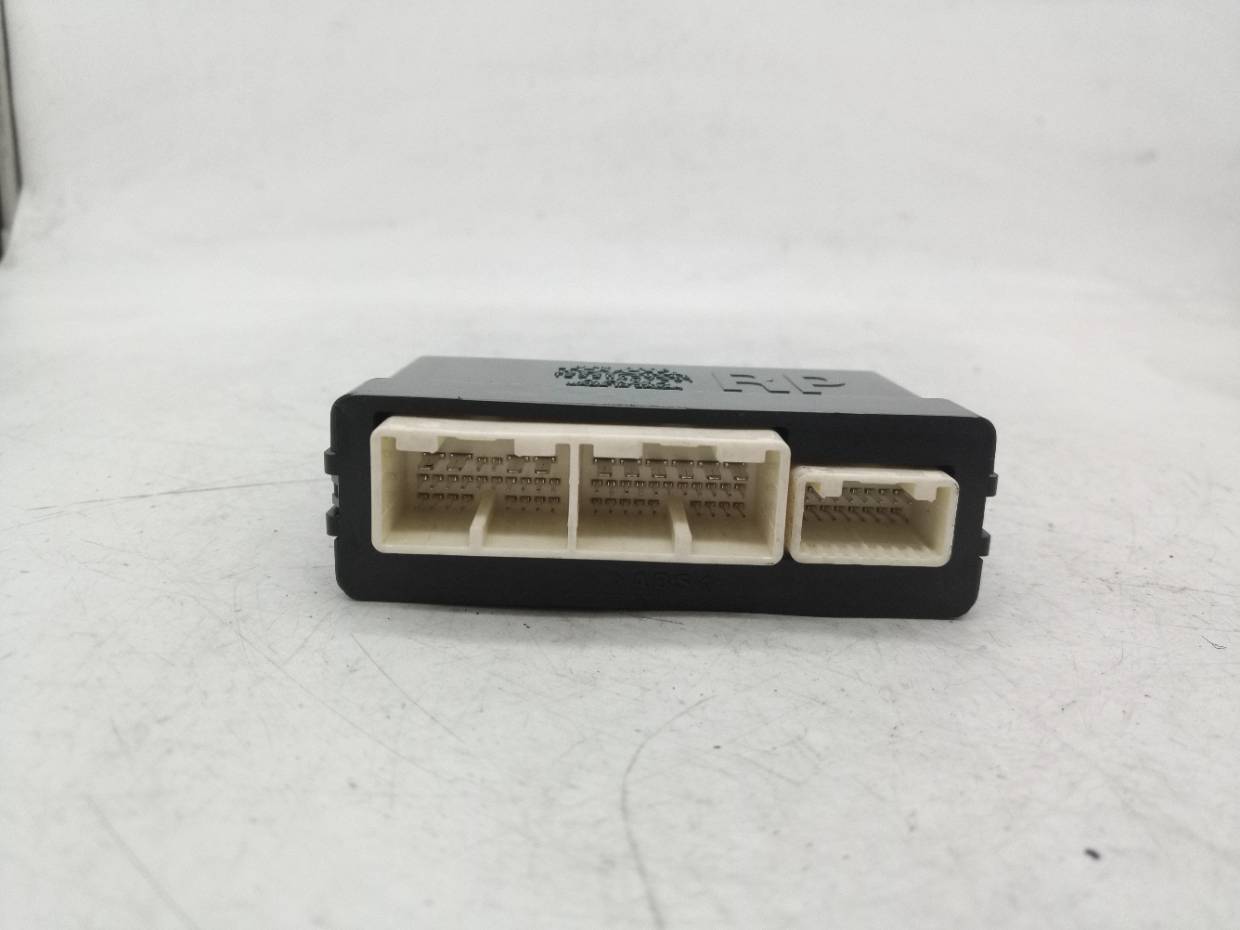 8922230240 MODULO ELECTRONICO LEXUS GS 2013 34268 devimagesvext/08283e45-1ba6-4c70-9a92-5b0ff35685bb/migcrv/imagenes/000/000/715/000000715309.jpeg