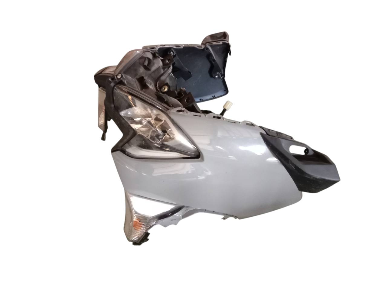 SIN DEFINIR FARO DELANTERO YAMAHA TMAX 530 2017 34748 devimagesvext/08283e45-1ba6-4c70-9a92-5b0ff35685bb/migcrv/imagenes/000/000/716/000000716091.jpeg