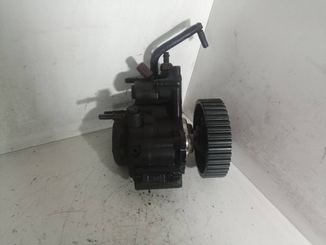 9422A000A BOMBA INYECCION KIA CARNIVAL 2007 34669 devimagesvext/08283e45-1ba6-4c70-9a92-5b0ff35685bb/migcrv/imagenes/000/000/716/000000716587.jpeg