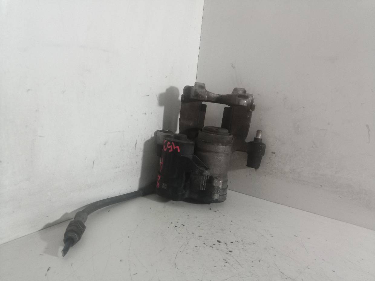 5Q0615406 PINZA DE FRENO TRASERA DERECHA VOLKSWAGEN GOLF VII 2016 34934 devimagesvext/08283e45-1ba6-4c70-9a92-5b0ff35685bb/migcrv/imagenes/000/000/716/000000716671.jpeg