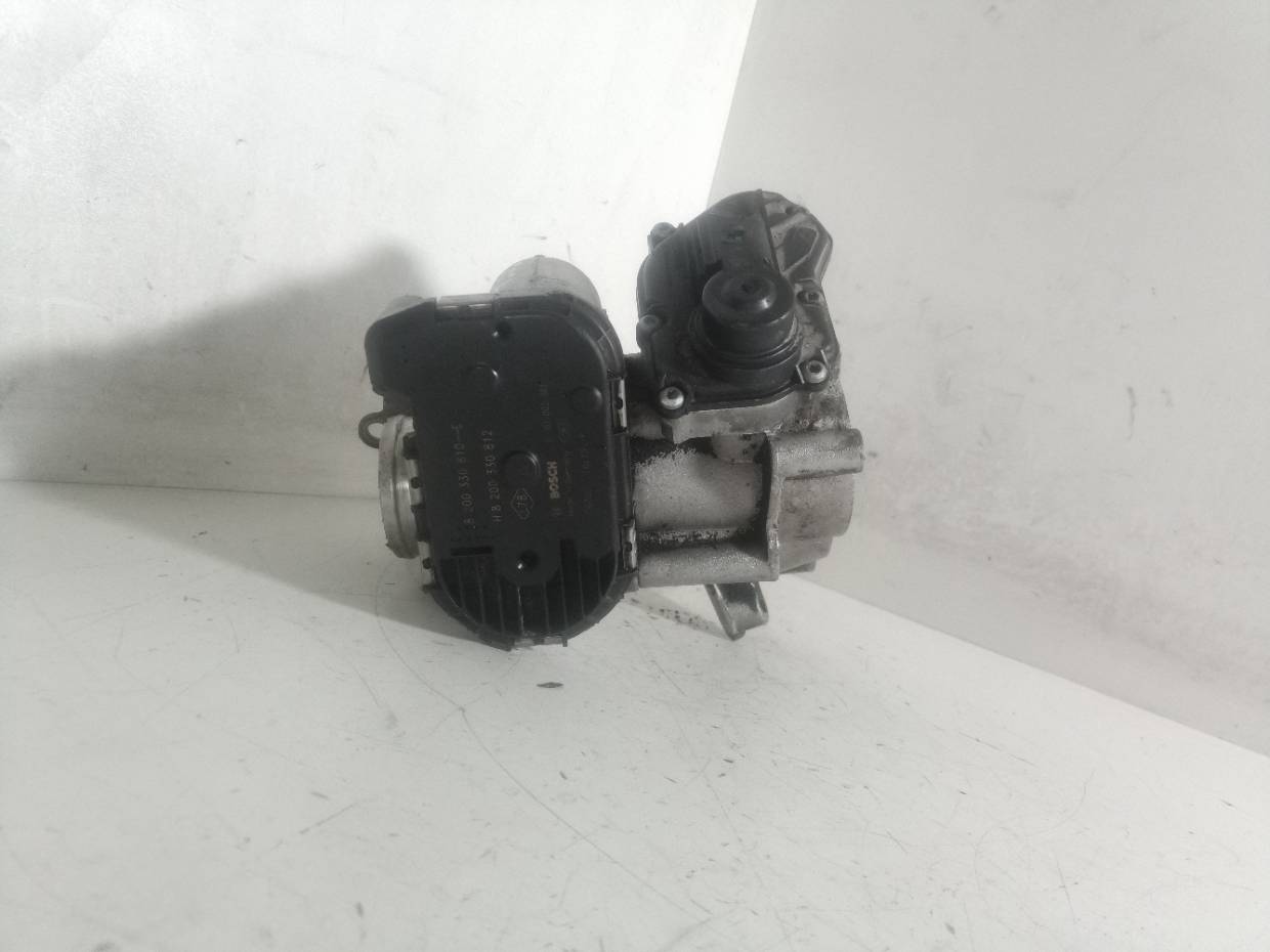 8200797706 CAJA MARIPOSA RENAULT ESPACE IV 2007 34660 devimagesvext/08283e45-1ba6-4c70-9a92-5b0ff35685bb/migcrv/imagenes/000/000/716/000000716735.jpeg