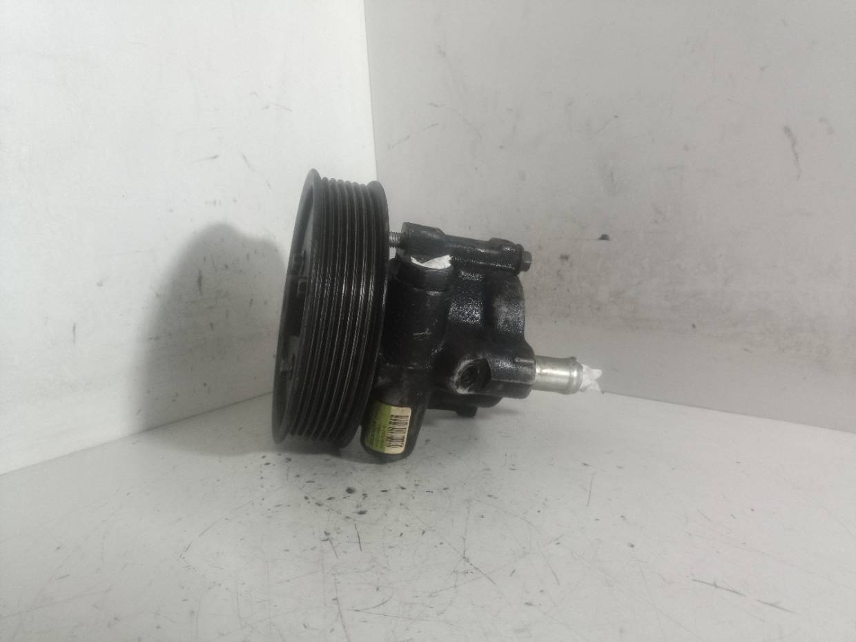 8200319066 BOMBA DIRECCION RENAULT ESPACE IV 2007 33223 devimagesvext/08283e45-1ba6-4c70-9a92-5b0ff35685bb/migcrv/imagenes/000/000/716/000000716775.jpeg