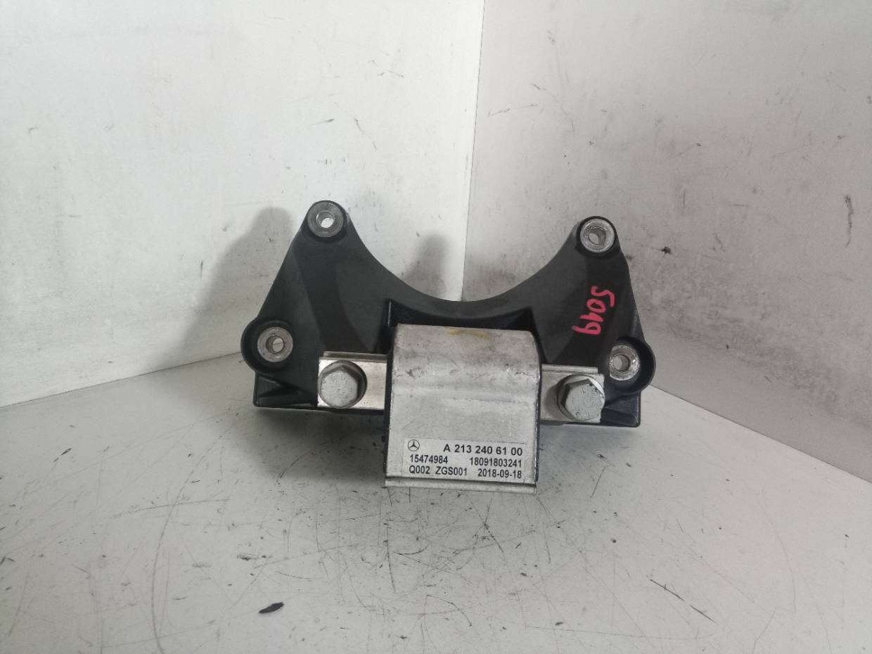 A2132406100 SOPORTE CAMBIO MERCEDES-BENZ E BERLINA 2019  Caja de cambios automática - 9-pasos 32220 devimagesvext/08283e45-1ba6-4c70-9a92-5b0ff35685bb/migcrv/imagenes/000/000/716/000000716887.jpeg