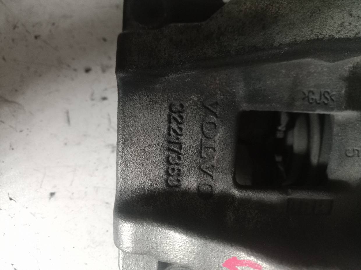 32217363 PINZA DE FRENO TRASERA IZQUIERDA VOLVO XC60 2021 34964 devimagesvext/08283e45-1ba6-4c70-9a92-5b0ff35685bb/migcrv/imagenes/000/000/717/000000717063.jpeg