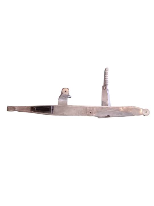 SIN DEFINIR POSAPIES TRASERO YAMAHA TMAX 530 2017 34346 devimagesvext/08283e45-1ba6-4c70-9a92-5b0ff35685bb/migcrv/imagenes/000/000/717/000000717269.jpeg