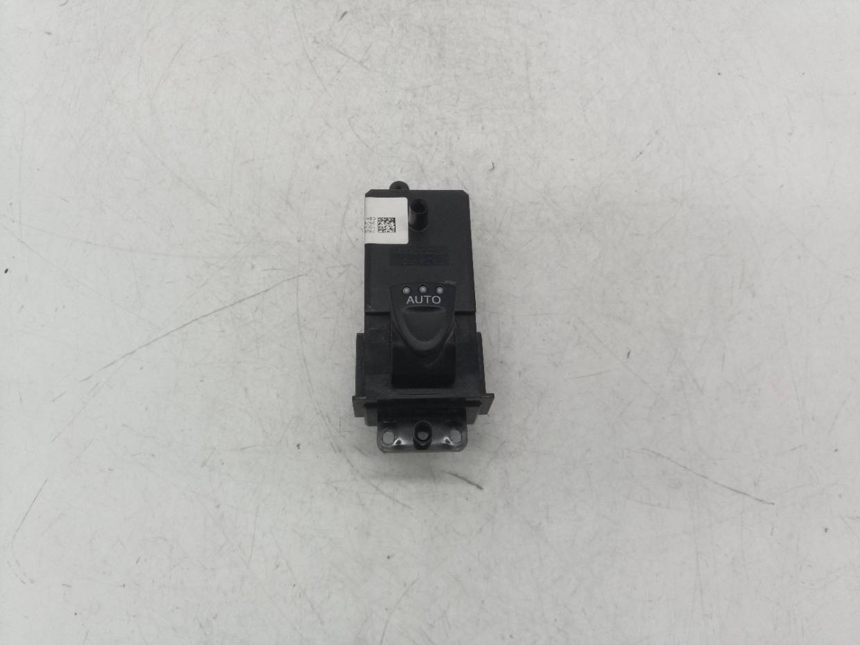 83590SMGP111GHM MANDO ELEVALUNAS DELANTERO DERECHO HONDA CIVIC 5 PUERTAS 2011 34289 devimagesvext/08283e45-1ba6-4c70-9a92-5b0ff35685bb/migcrv/imagenes/000/000/717/000000717381.jpeg