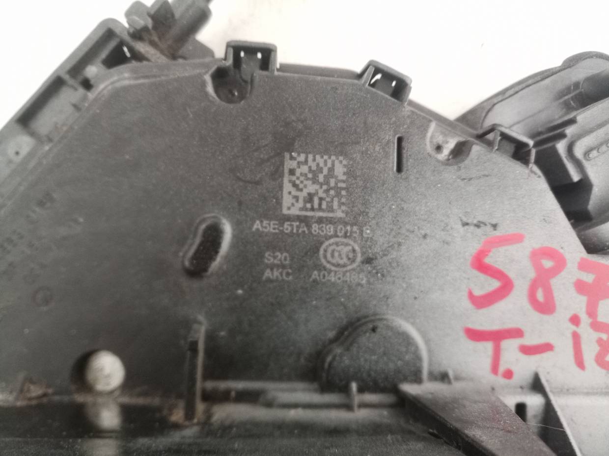 SIN DEFINIR CERRADURA PUERTA TRASERA IZQUIERDA SEAT IBIZA 2019 32606 devimagesvext/08283e45-1ba6-4c70-9a92-5b0ff35685bb/migcrv/imagenes/000/000/717/000000717419.jpeg