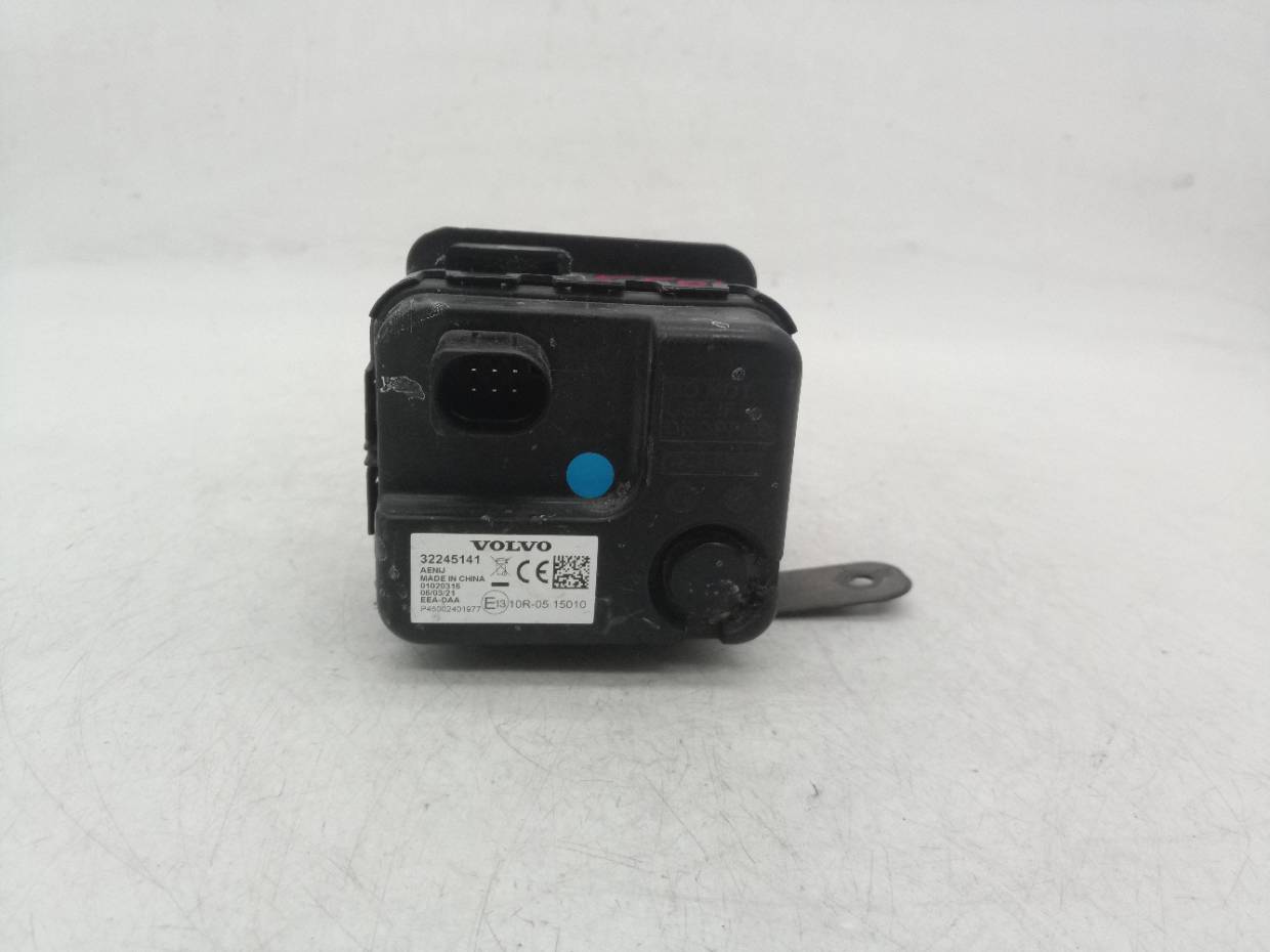 32245141 MODULO ELECTRONICO VOLVO XC60 2021 34286 devimagesvext/08283e45-1ba6-4c70-9a92-5b0ff35685bb/migcrv/imagenes/000/000/717/000000717431.jpeg