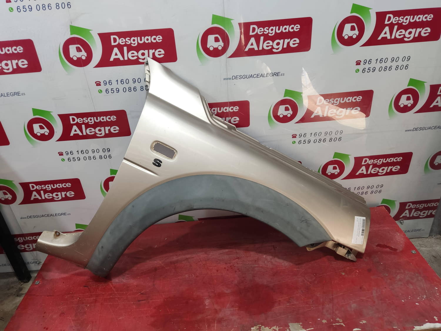LAND ROVER FREELANDER ALETA DELANTERA DERECHA LAND ROVER FREELANDER ALETA DELANTERA DERECHA