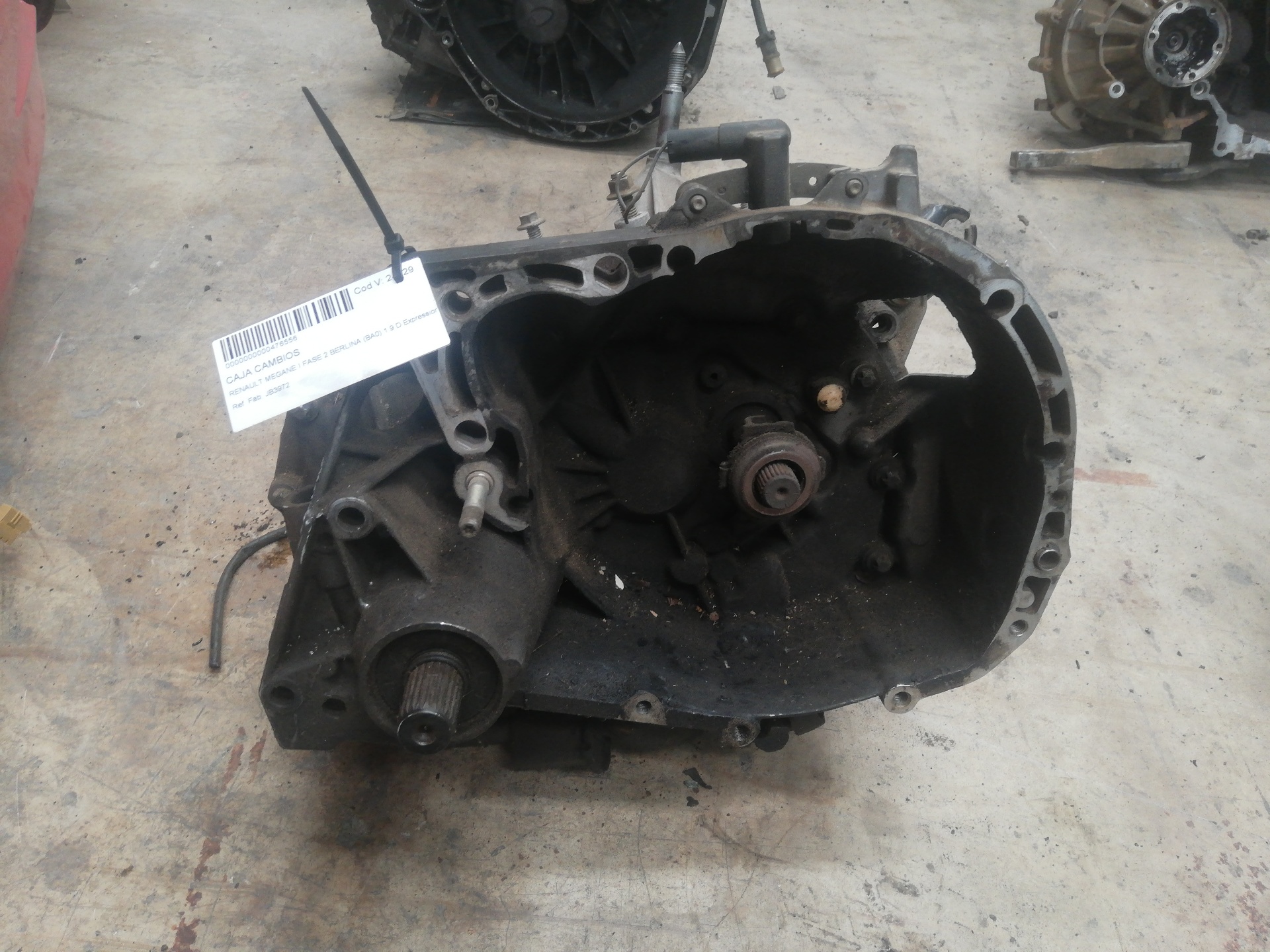RENAULT MEGANE I FASE 2 BERLINA CAJA CAMBIOS RENAULT MEGANE I FASE 2 BERLINA CAJA CAMBIOS