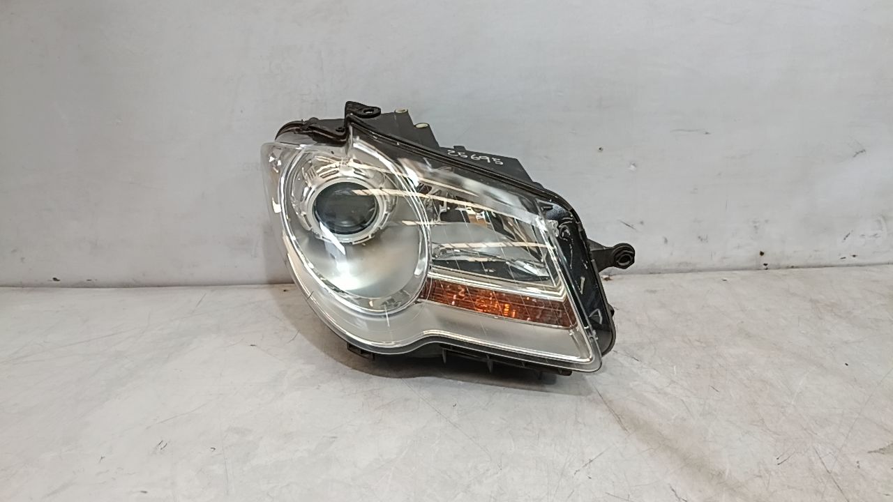 VOLKSWAGEN TOURAN FARO DERECHO