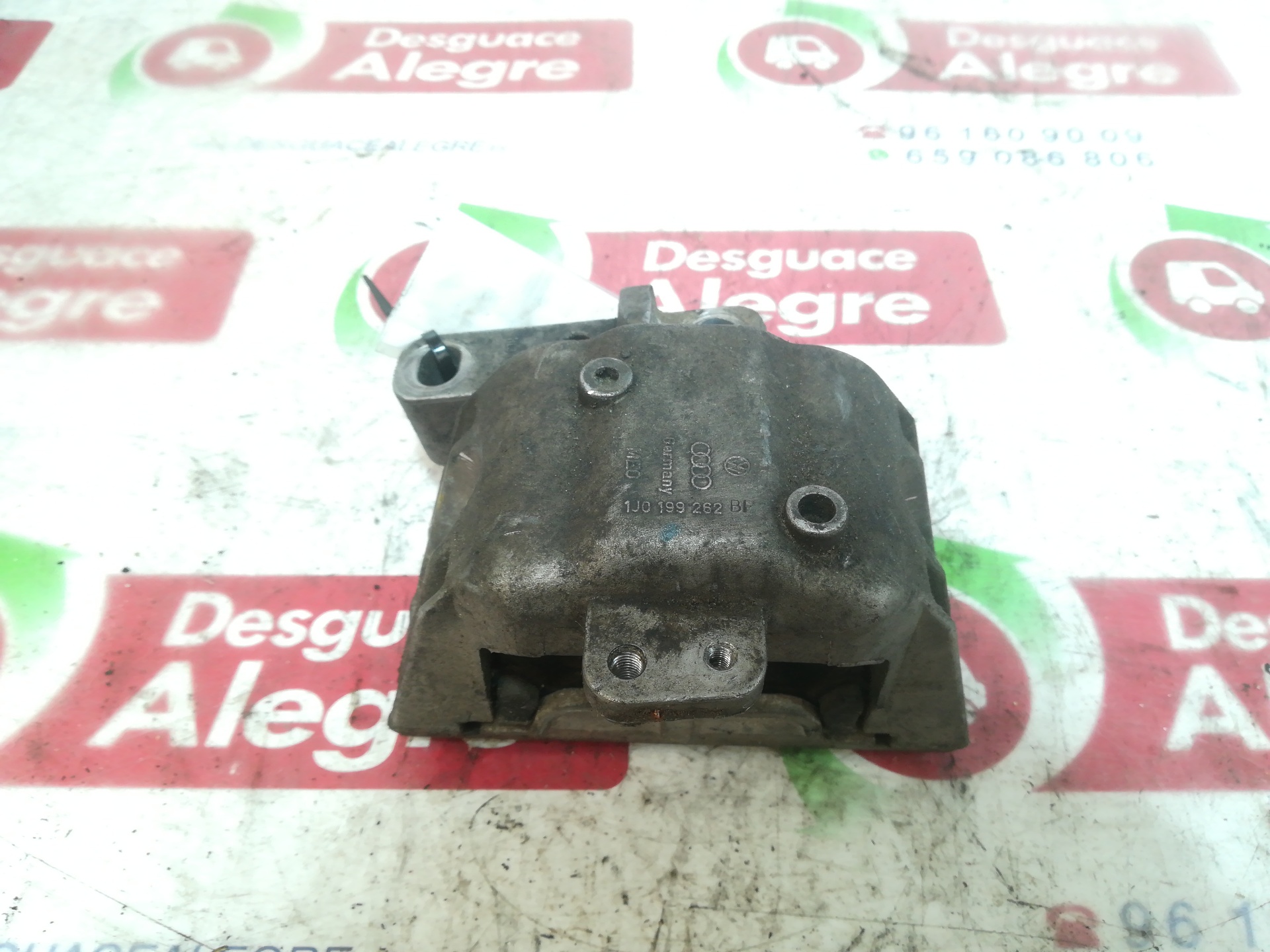 VOLKSWAGEN GOLF IV BERLINA SOPORTE MOTOR DERECHO VOLKSWAGEN GOLF IV BERLINA SOPORTE MOTOR DERECHO
