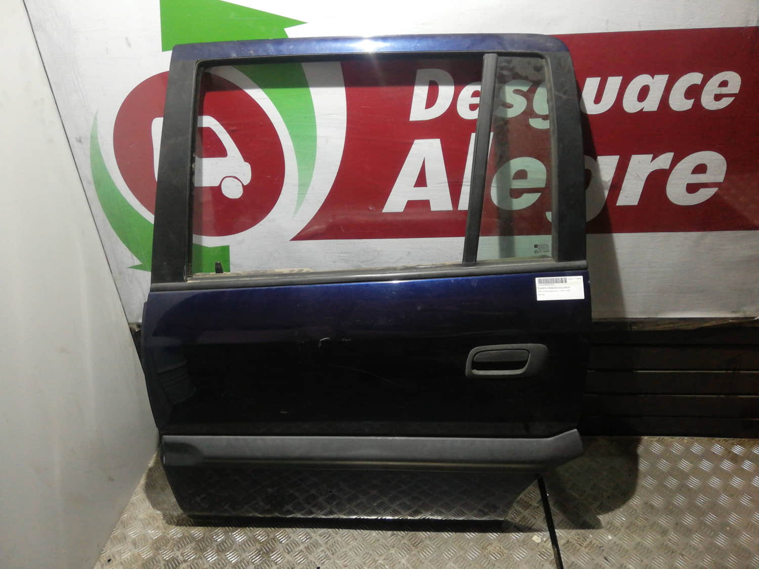 OPEL ZAFIRA A PUERTA TRASERA IZQUIERDA OPEL ZAFIRA A PUERTA TRASERA IZQUIERDA