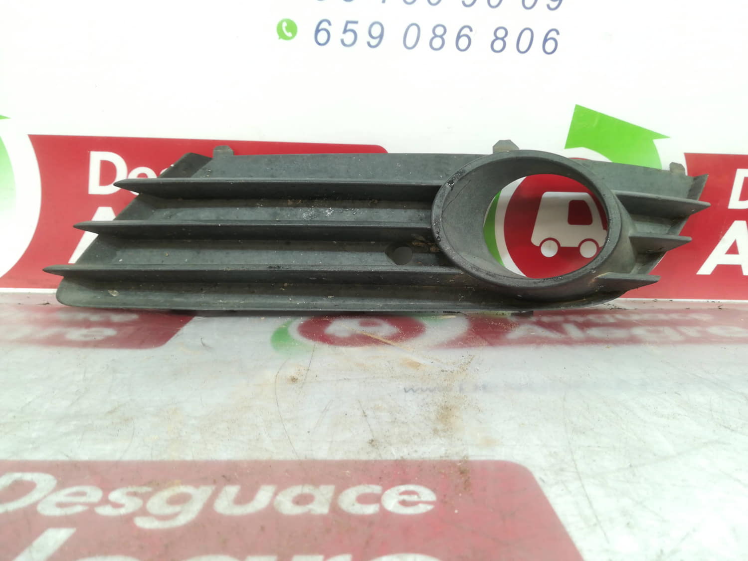 OPEL ASTRA H BERLINA REJILLA PARAGOLPES IZQUIERDA OPEL ASTRA H BERLINA REJILLA PARAGOLPES IZQUIERDA