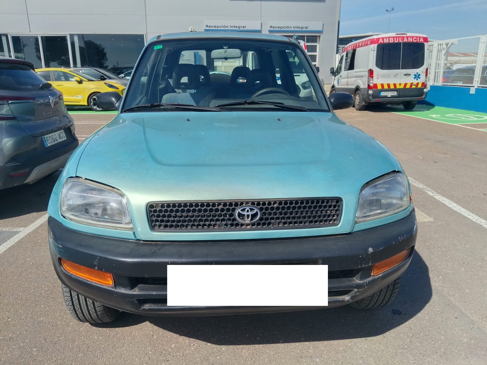 TOYOTA RAV4 FUNCRUISER ALETA DELANTERA DERECHA TOYOTA RAV4 FUNCRUISER ALETA DELANTERA DERECHA