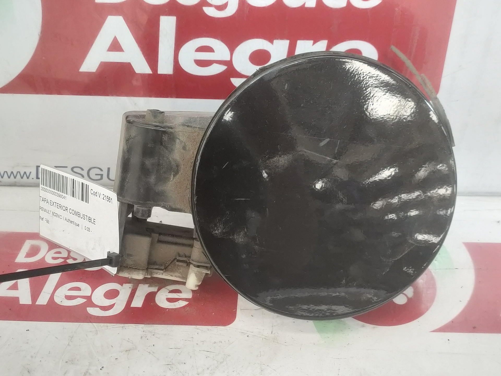 RENAULT SCENIC II TAPA EXTERIOR COMBUSTIBLE RENAULT SCENIC II TAPA EXTERIOR COMBUSTIBLE