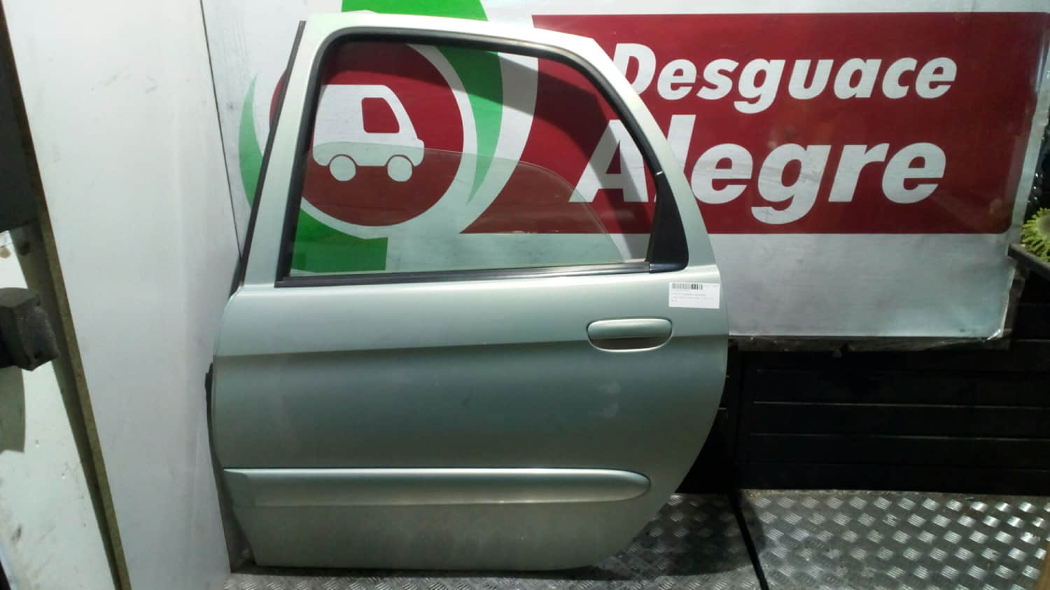 CITROEN XSARA PICASSO PUERTA TRASERA IZQUIERDA CITROEN XSARA PICASSO PUERTA TRASERA IZQUIERDA
