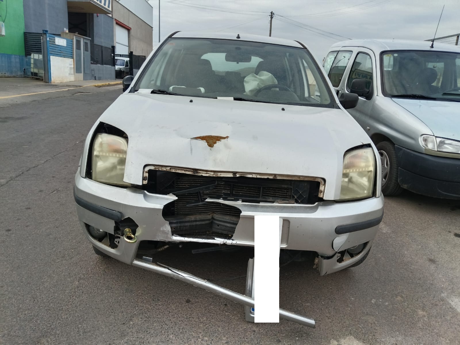 FORD FUSION PORTON TRASERO FORD FUSION PORTON TRASERO