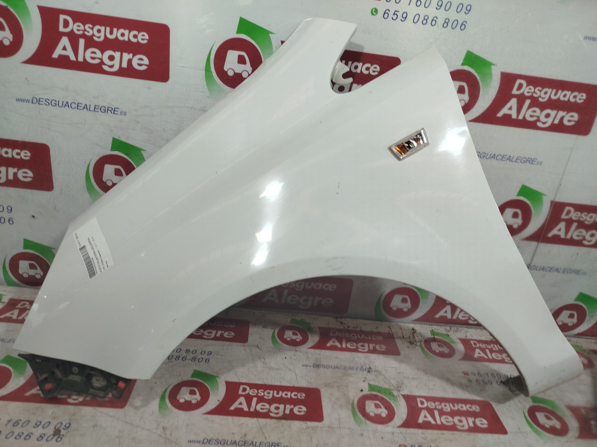 OPEL CORSA D ALETA DELANTERA IZQUIERDA OPEL CORSA D ALETA DELANTERA IZQUIERDA
