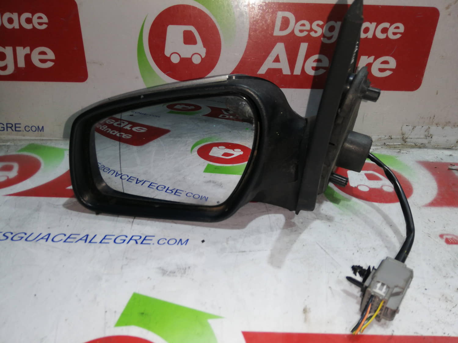 FORD MONDEO BERLINA RETROVISOR IZQUIERDO FORD MONDEO BERLINA RETROVISOR IZQUIERDO