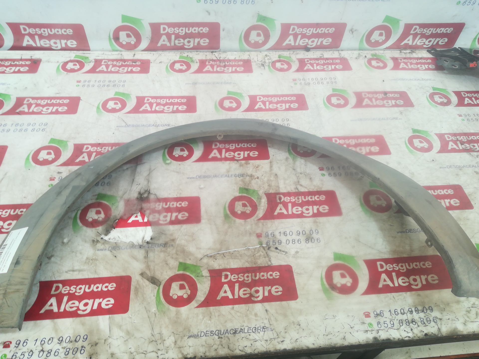 FORD TOURNEO CONNECT ALETIN DELANTERO IZQUIERDO FORD TOURNEO CONNECT ALETIN DELANTERO IZQUIERDO